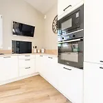 Maison Moderne Avec Jardin Clos Pour 4 Pers. - Fr-1-835-18 بيت للعطل *