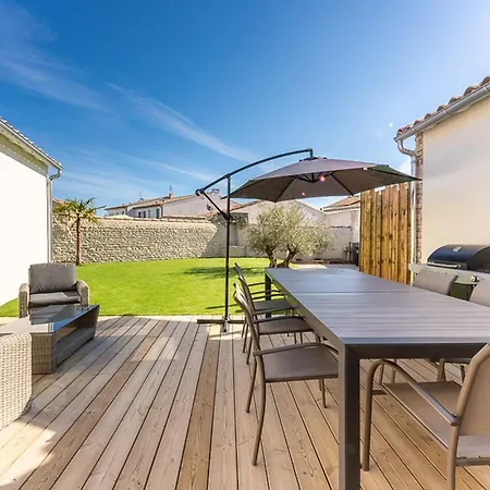 Maison Moderne Avec Jardin Clos Pour 4 Pers. - Fr-1-835-18 Holiday home *