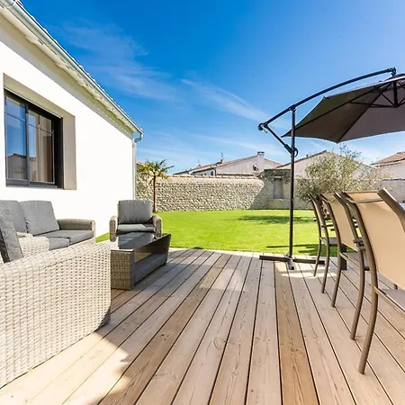Holiday home Maison Moderne Avec Jardin Clos Pour 4 Pers. - Fr-1-835-18 *
