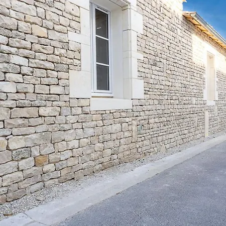 Maison Moderne Avec Jardin Clos Pour 4 Pers. - Fr-1-835-18 Tatil Evi *