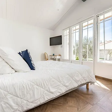 Tatil Evi Maison Moderne Avec Jardin Clos Pour 4 Pers. - Fr-1-835-18